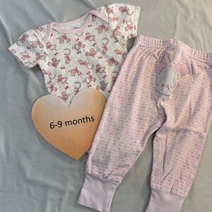 Disney - Winnie the Pooh - 2-piece Piglet Baby Pink and White Outfit